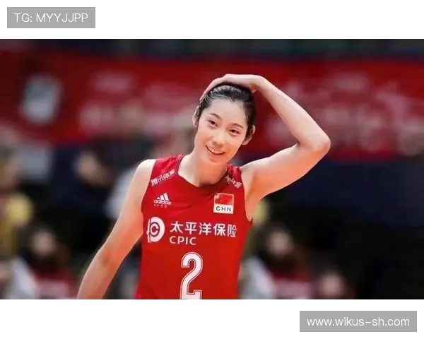 中国女排力克美国队成功晋级东京奥运，展示顽强拼搏精神引发热烈讨论