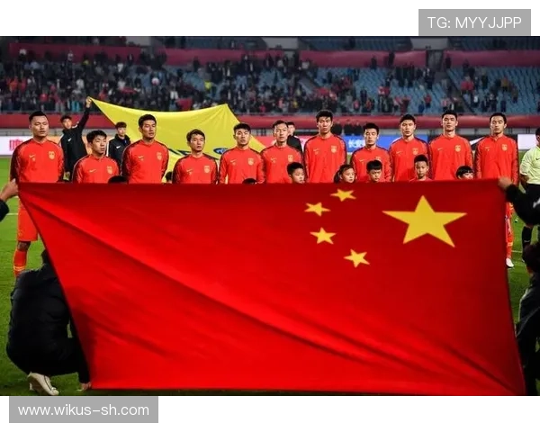 中国足球队再创历史晋级世界杯亚洲区预选赛决赛圈球迷欢欣鼓舞 中国足球队再创历史晋级世界杯亚洲区预选赛决赛圈球迷欢欣鼓舞