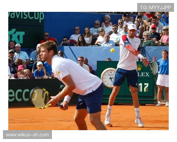 网球名将强势回归挑战新赛季 多项赛事争夺激烈上演精彩对决