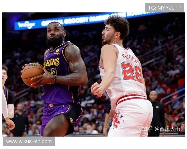 詹姆斯领衔湖人逆转战胜勇士 狄龙大爆发助球队重回胜轨