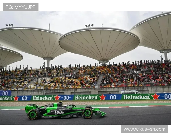 F1赛季再迎激战 新车性能对决引发车迷热议