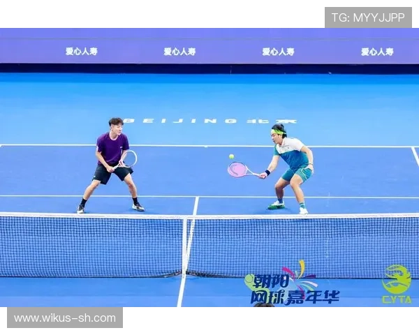 新赛季网球焦点之战掀起全球关注顶尖球星再度激烈角逐赛场风云起