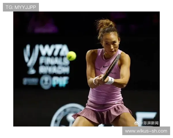 网球赛事激战正酣 世界顶级选手鏖战各大赛场争夺冠军荣耀